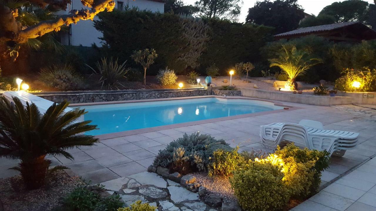Entre Mer Et Esterel Roquebrune-sur-Argens Exterior foto