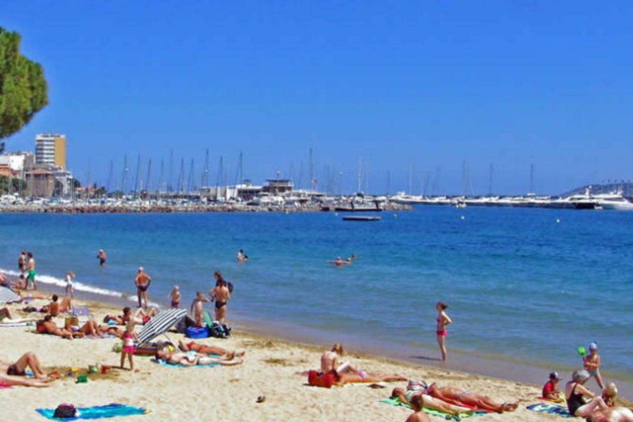 Entre Mer Et Esterel Roquebrune-sur-Argens Exterior foto